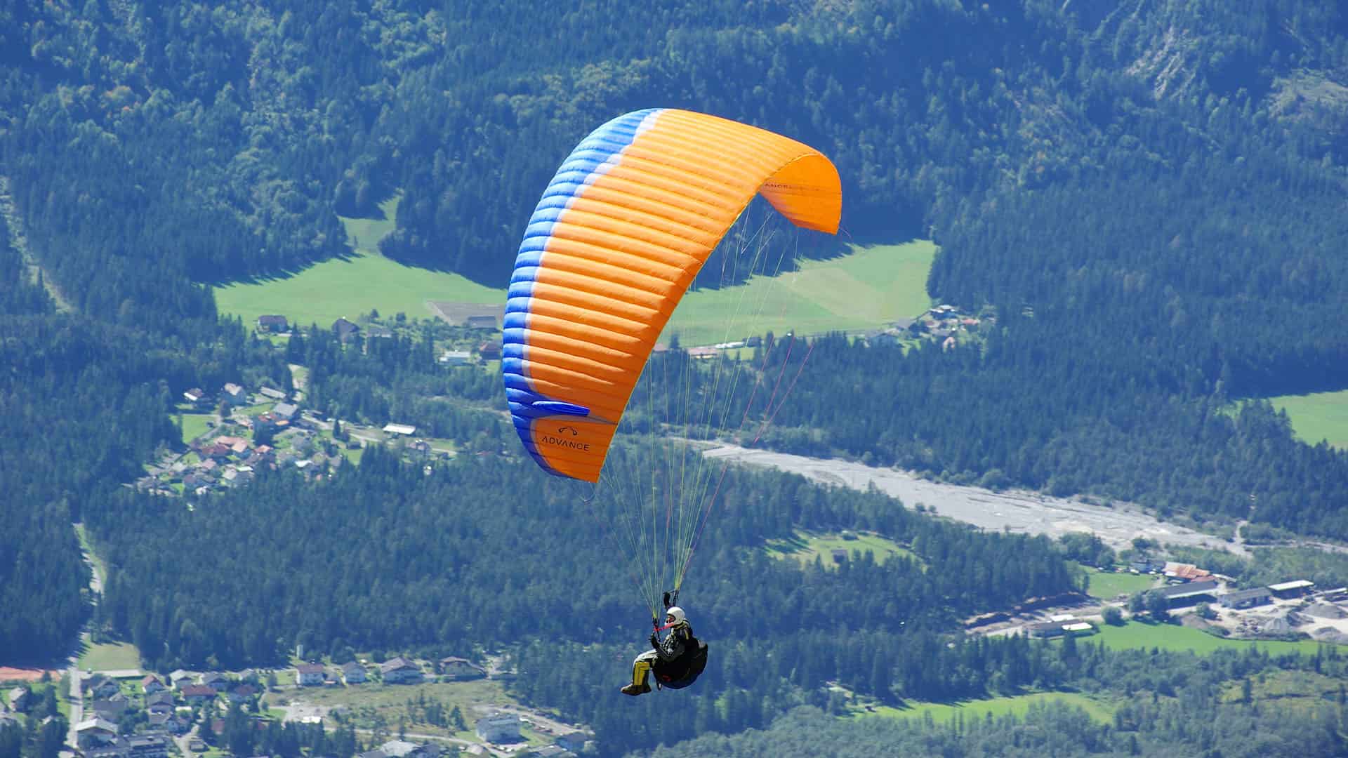 Paragliding im Oberen Drautal, Österreich