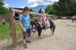 ebnerbichl-pony-reiten-familienurlaub-kaernten-glocknerhof